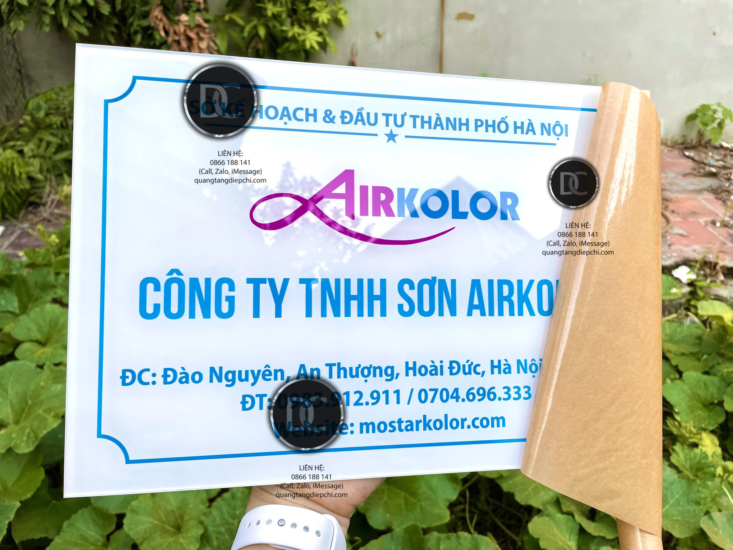 bien-cong-ty-chu-noi-mica