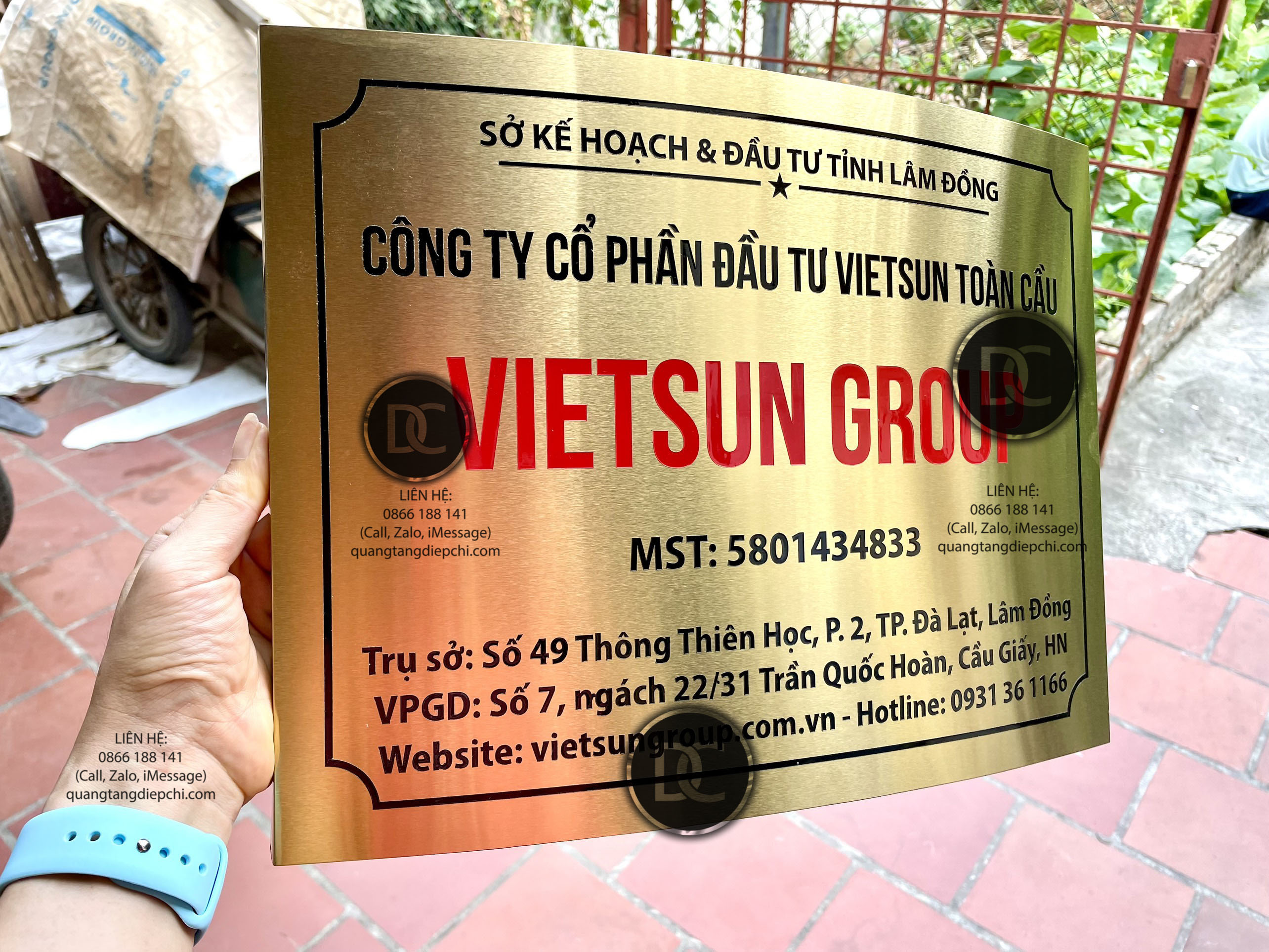 bien-cong-ty-chat-luong-cao