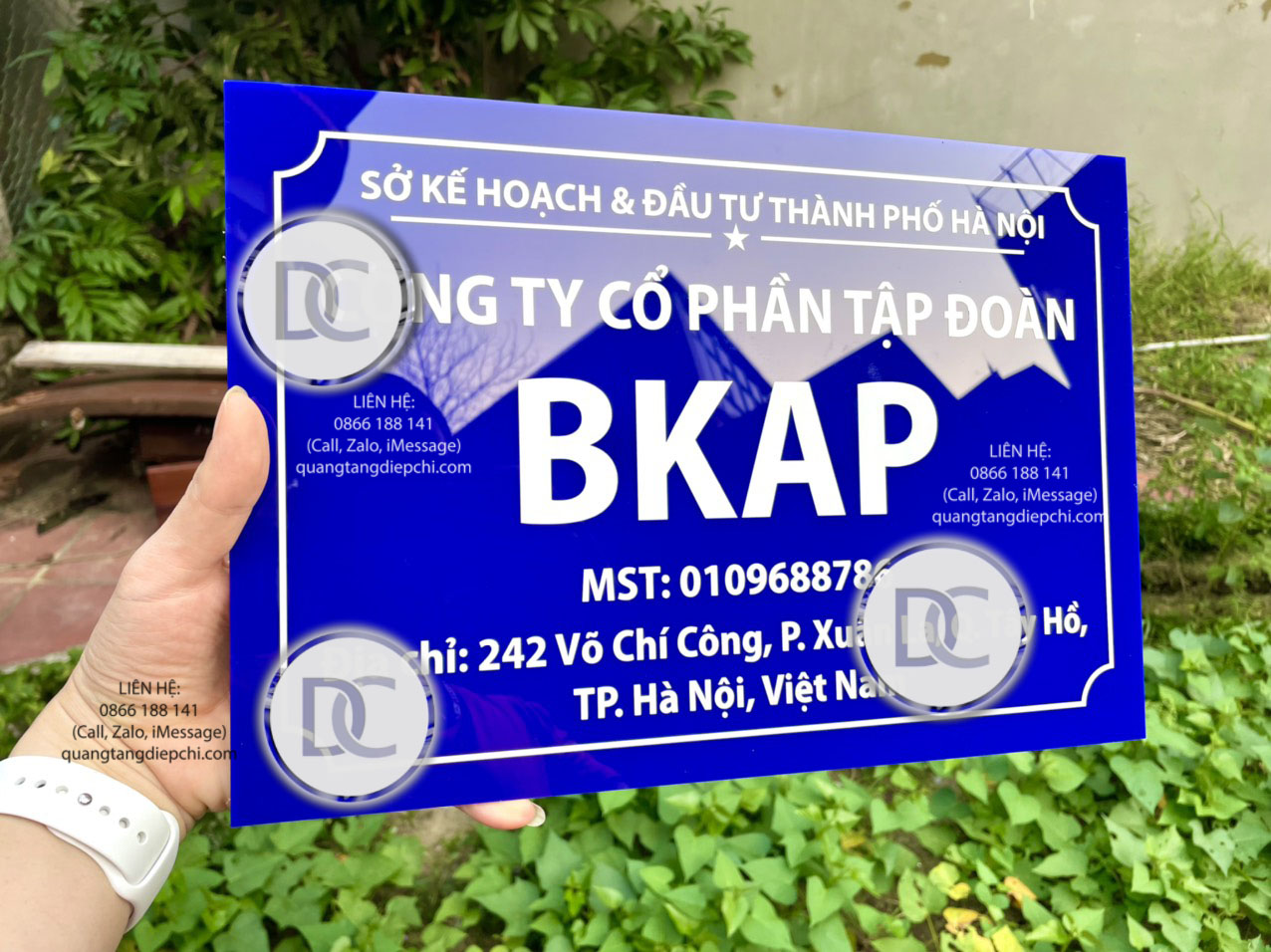 bien-cong-ty-gia-re-8