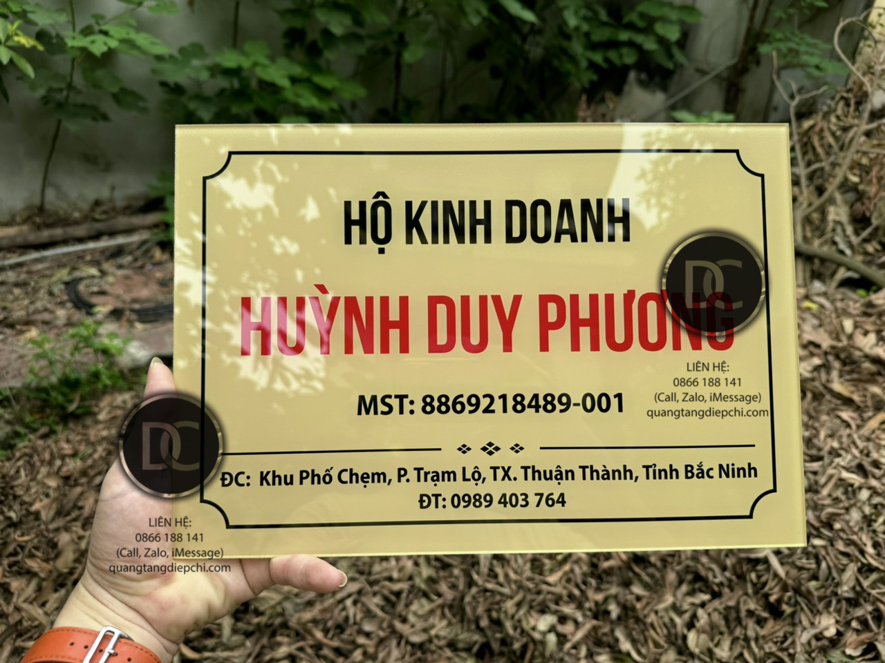 bien-ho-kinh-doanh-sang-trong