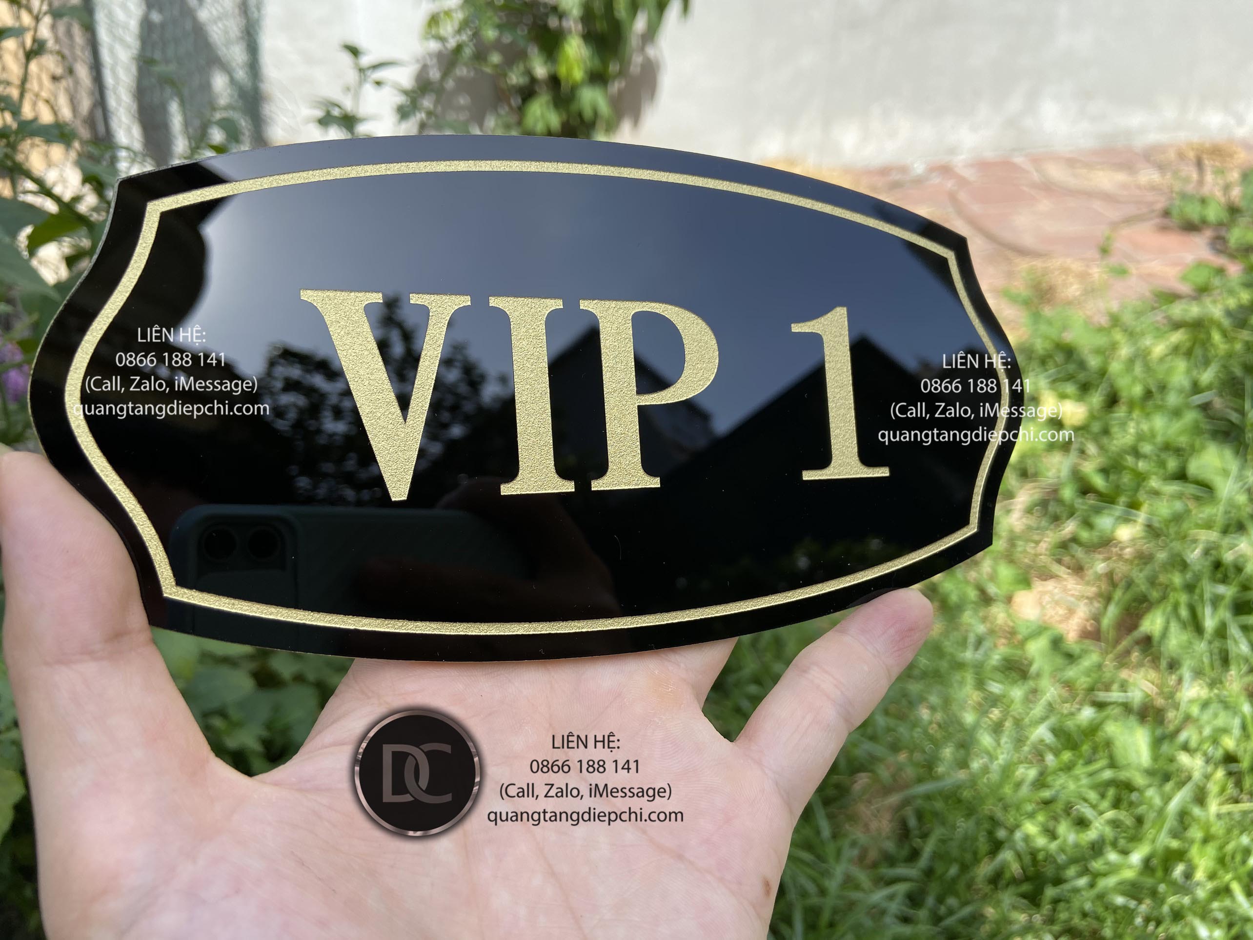 z1956019651452323cfd62d979b8a0c2bf850b9e383cbb1