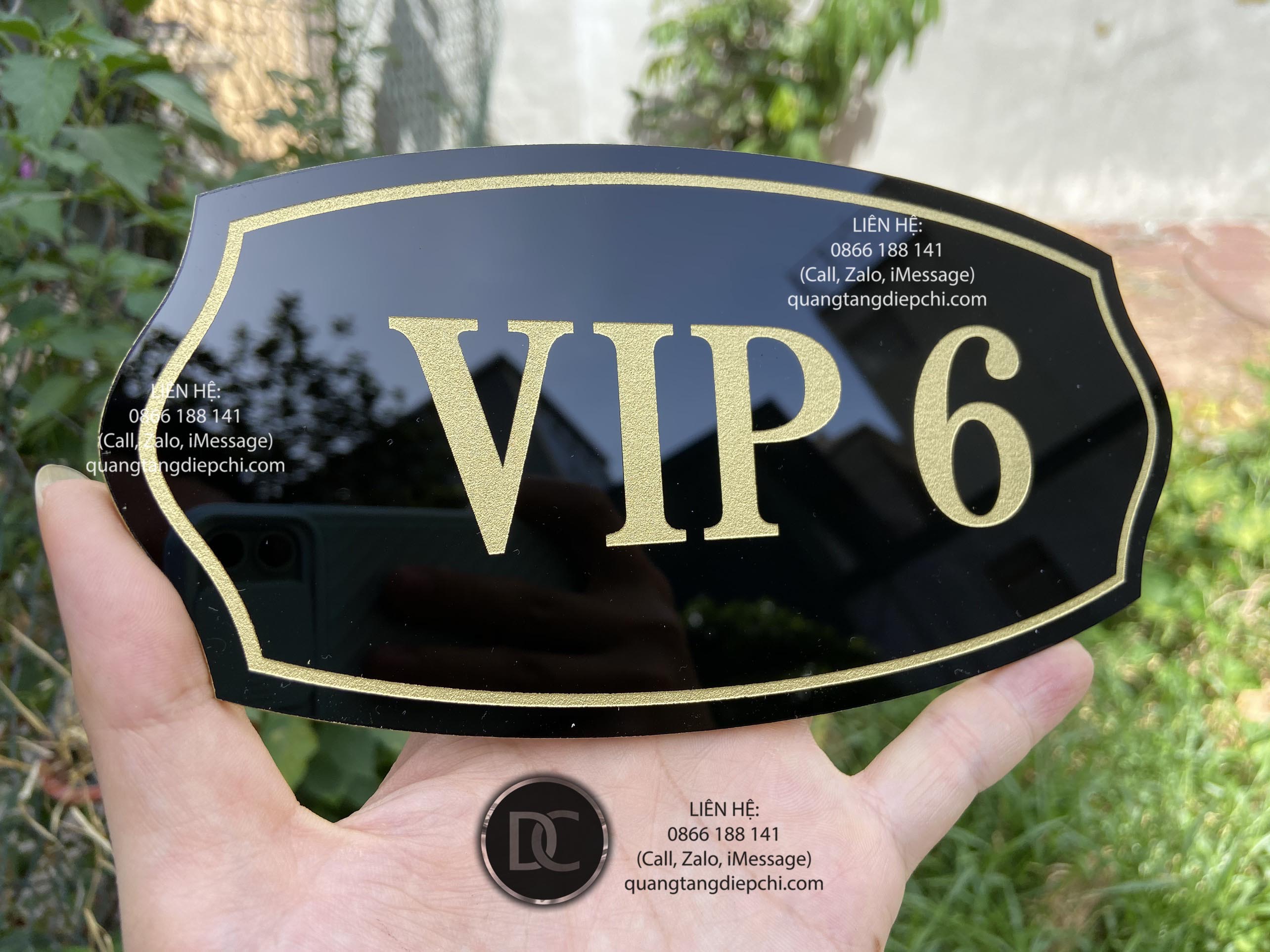 z19560196612539faf5067974190f76a3a19ce4a7b2f37