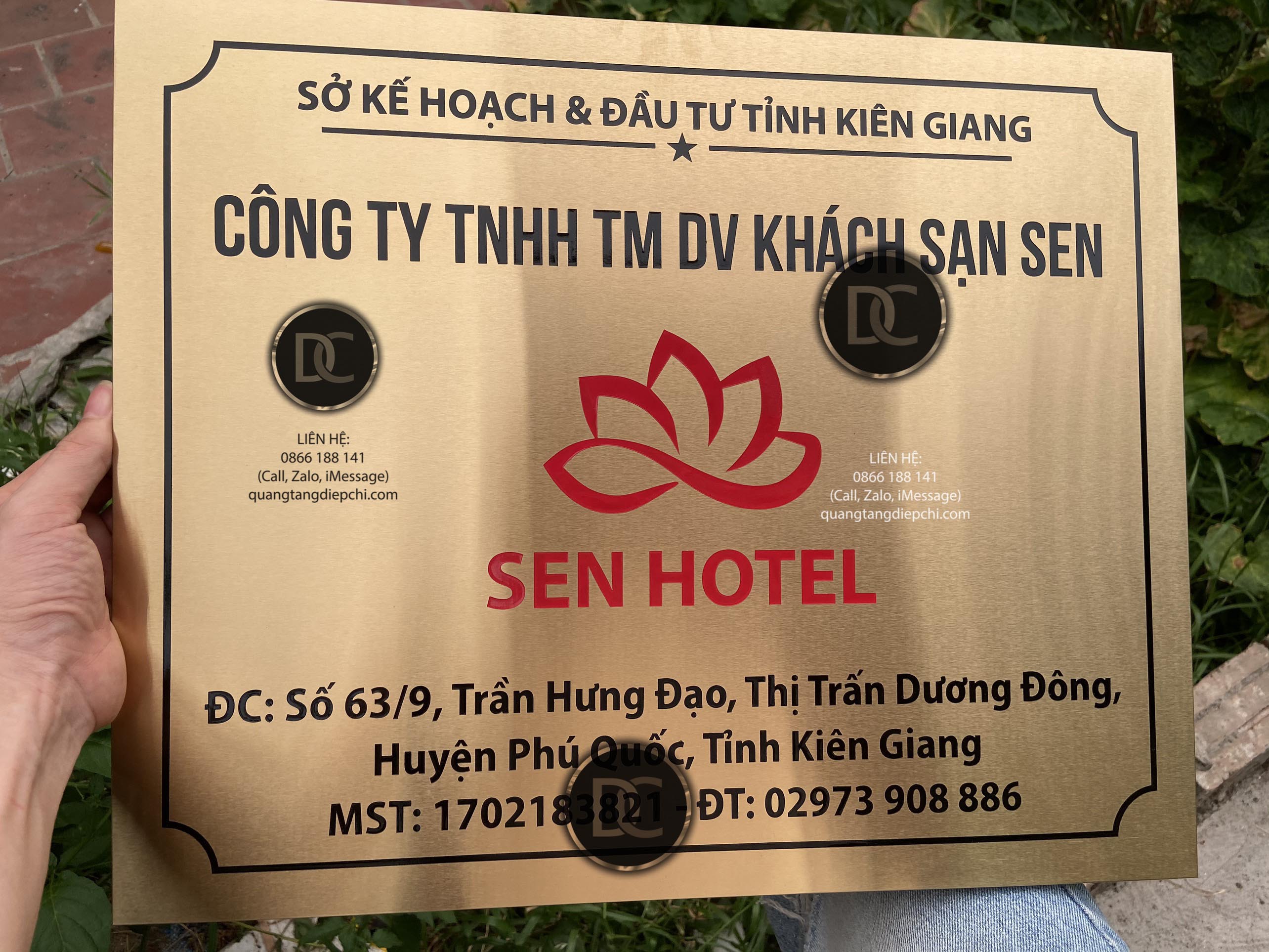 z1956019940952a0e662f944c6885b91c370cd32c742f012