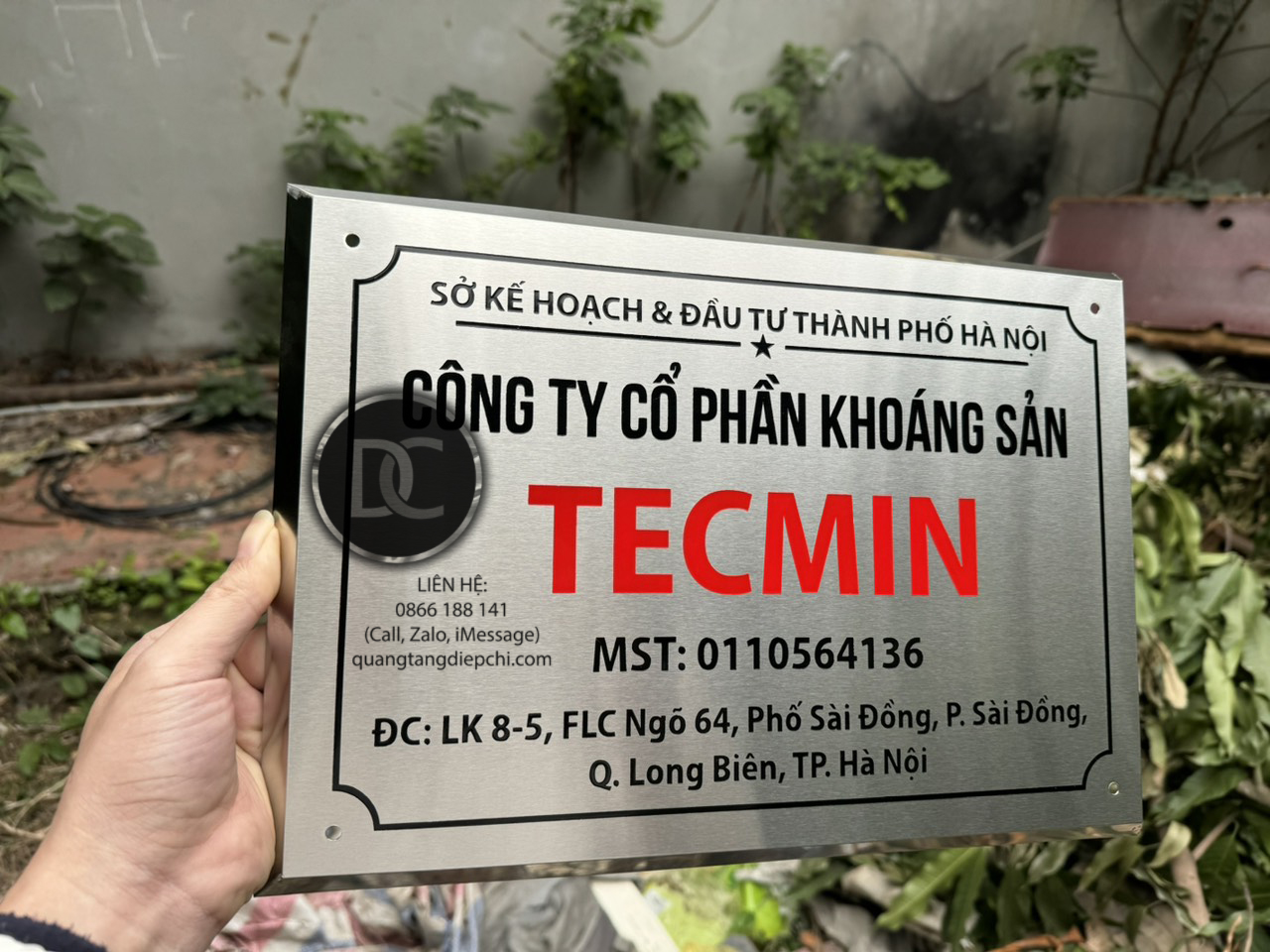 z526675745654102437825430f1614a158148e1b0e8357