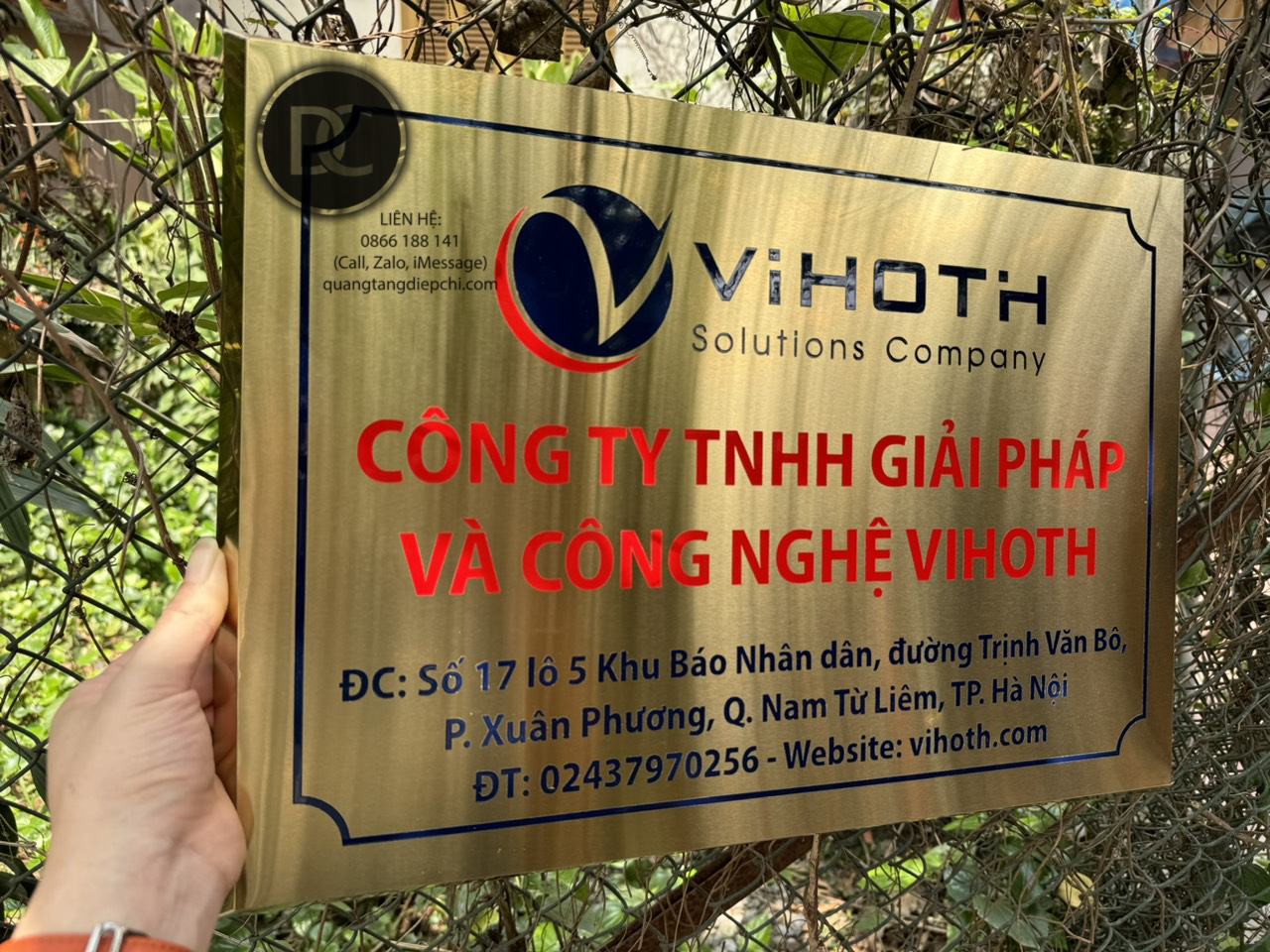 z5371290029219a29de2cb65fd2a39a576bd2289cf6d3a